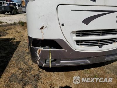Zdjęcie 9 z 10 samochodu: 2002 FORD F550 SUPER DUTY STRIPPED CHASSIS VIN:1FCNF53S320A03430 - miniatura