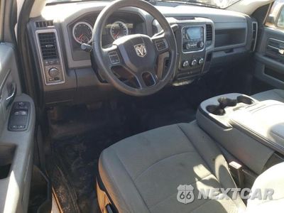 Zdjęcie 8 z 12 samochodu: 2015 RAM 1500 ST VIN:3C6JR6AT3FG564033 - miniatura