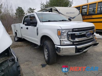 Czwarte zdjęcie samochodu z boku: 2021 FORD F350 SUPER DUTY VIN:1FD8W3F67MED60739 - miniatura