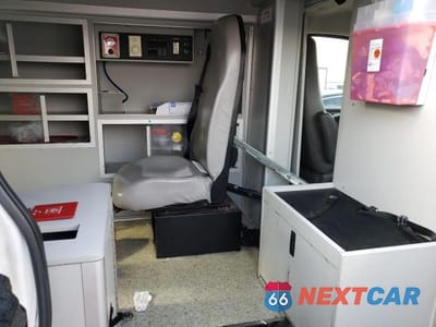 Zdjęcie 11 z 13 samochodu: 2014 CHEVROLET EXPRESS G3500 VIN:1GBZGUCL3E1163019 - miniatura