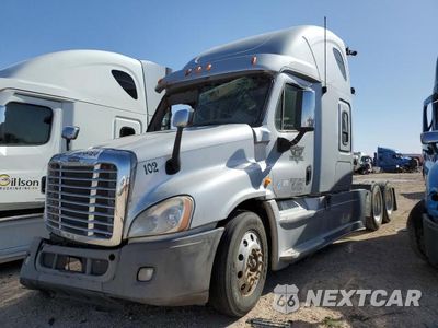 Drugie zdjęcie samochodu z przodu: 2013 FREIGHTLINER CASCADIA 125 VIN:3AKJGLDR4DSFH7348 - miniatura