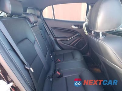 Zdjęcie 10 z 12 samochodu: 2017 MERCEDES-BENZ GLA 250 VIN:WDCTG4EB4HJ323882 - miniatura