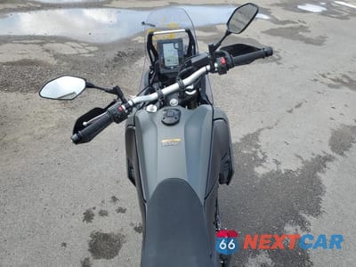 Piąte zdjęcie samochodu w środku: 2023 YAMAHA XTZ690 VIN:JYADM12Y6PA003046 - miniatura