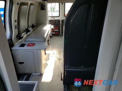 Zdjęcie 10 z 13 samochodu: 2014 CHEVROLET EXPRESS G3500 VIN:1GBZGUCL3E1163019 - miniatura