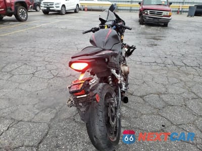 Czwarte zdjęcie samochodu z boku: 2020 HONDA CBR500 R VIN:MLHPC6217L5100115 - miniatura