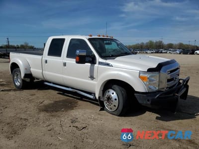 Czwarte zdjęcie samochodu z boku: 2016 FORD F450 SUPER DUTY VIN:1FT8W4DT8GEC57014 - miniatura