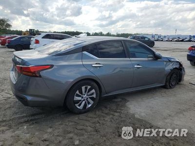 Trzecie zdjęcie samochodu z tyłu: 2019 NISSAN ALTIMA S VIN:1N4BL4BV3KC139918 - miniatura
