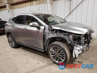 Czwarte zdjęcie samochodu z boku: 2023 LEXUS NX 350H VIN:JTJHKCEZ3P2015397 - miniatura