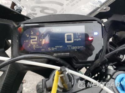 Zdjęcie 7 z 9 samochodu: 2020 HONDA CBR500 R VIN:MLHPC6217L5100115 - miniatura