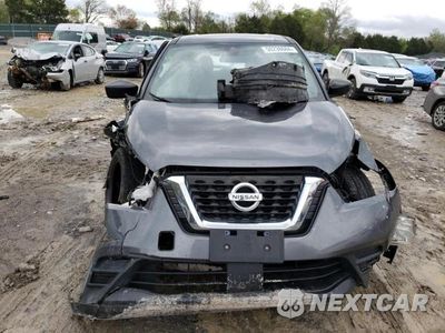 Piąte zdjęcie samochodu w środku: 2020 NISSAN KICKS S VIN:3N1CP5BV5LL531087 - miniatura