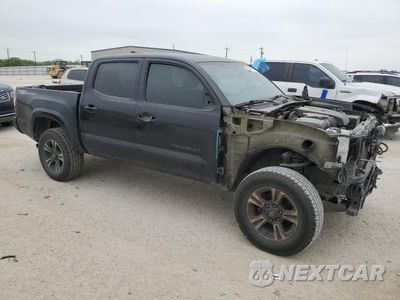 Czwarte zdjęcie samochodu z boku: 2017 TOYOTA TACOMA DOUBLE CAB VIN:5TFAZ5CN6HX026362 - miniatura