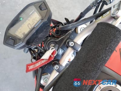 Zdjęcie 8 z 9 samochodu: 2020 HONDA GROM 125 VIN:MLHJC7512L5204163 - miniatura