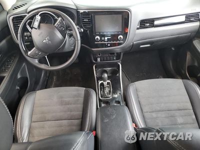 Zdjęcie 8 z 14 samochodu: 2020 MITSUBISHI OUTLANDER SE VIN:JA4AD3A32LZ025253 - miniatura