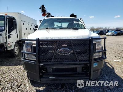 Piąte zdjęcie samochodu w środku: 2022 FORD F550 SUPER DUTY VIN:1FD0X5HT2NEC94871 - miniatura
