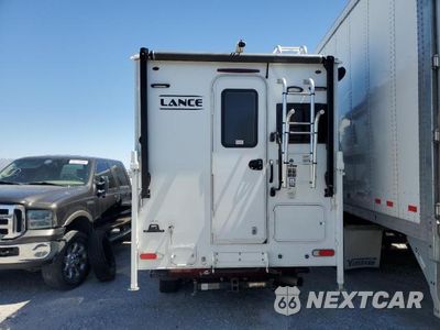 Zdjęcie 6 z 12 samochodu: 2015 GMC SIERRA K2500 DENALI VIN:1GT120E88FF114640 - miniatura