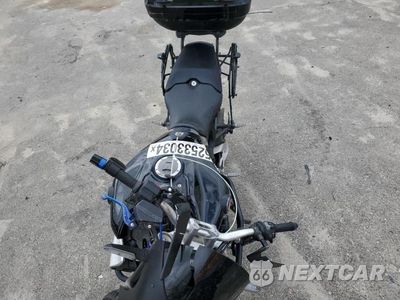 Piąte zdjęcie samochodu w środku: 2018 HONDA CB1000 RA VIN:JH2SC801XJK000267 - miniatura