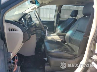 Zdjęcie 7 z 14 samochodu: 2013 CHRYSLER TOWN & COUNTRY TOURING VIN:2C4RC1BG9DR675338 - miniatura