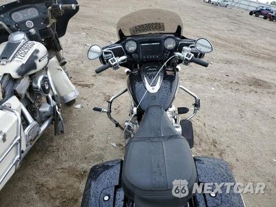 Zdjęcie 6 z 9 samochodu: 2022 INDIAN MOTORCYCLE CO. ROADMASTER LIMITED VIN:56KTKABB2N3408334 - miniatura