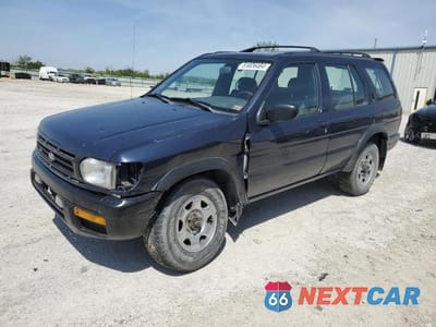 1997 NISSAN PATHFINDER LE JN8AR05Y2VW184066 - główne zdjęcie licytacji z USA - miniatura