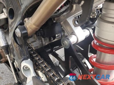 Zdjęcie 9 z 9 samochodu: 2021 BMW S 1000 RR VIN:WB10E2301M6E75281 - miniatura