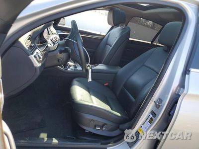 Zdjęcie 7 z 12 samochodu: 2012 BMW 528 XI VIN:WBAXH5C56CDW10328 - miniatura