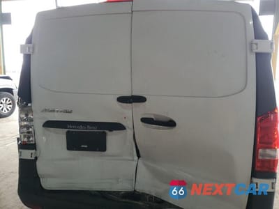 Zdjęcie 10 z 13 samochodu: 2017 MERCEDES-BENZ METRIS VIN:WD3PG2EA6H3212428 - miniatura