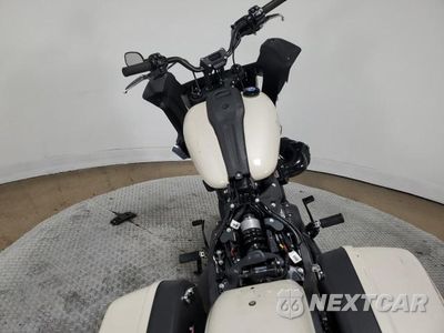 Zdjęcie 6 z 10 samochodu: 2023 HARLEY-DAVIDSON FXLRST VIN:1HD1YXZ10PB061217 - miniatura