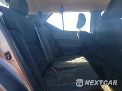 Zdjęcie 10 z 12 samochodu: 2020 NISSAN KICKS S VIN:3N1CP5BV4LL575419 - miniatura