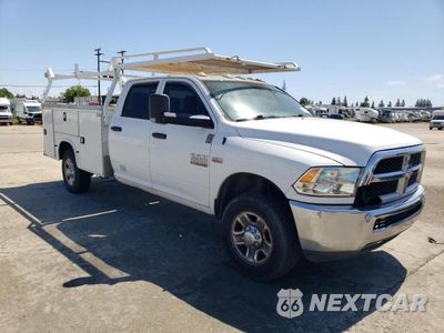 Czwarte zdjęcie samochodu z boku: 2016 RAM 3500 VIN:3C7WR9CJ3FG619501 - miniatura