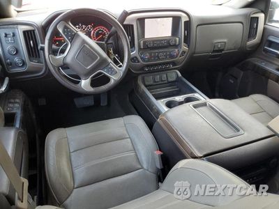 Zdjęcie 8 z 12 samochodu: 2015 GMC SIERRA K2500 DENALI VIN:1GT120E88FF114640 - miniatura