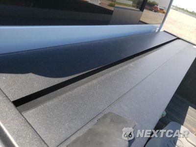 Zdjęcie 9 z 10 samochodu: 2021 GMC SIERRA K3500 DENALI VIN:1GT49WEY8MF115876 - miniatura