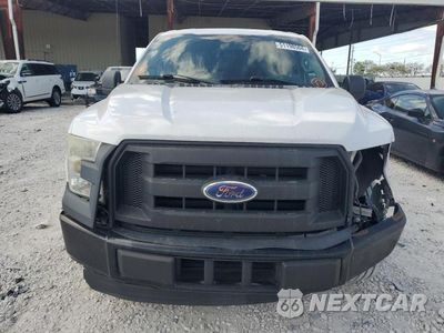 Piąte zdjęcie samochodu w środku: 2015 FORD F150 SUPER CAB VIN:1FTEX1CP8FKD93842 - miniatura