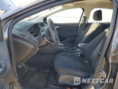 Zdjęcie 7 z 12 samochodu: 2017 FORD FOCUS SE VIN:1FADP3K25HL205391 - miniatura