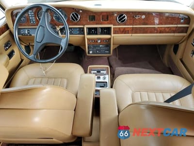Zdjęcie 8 z 12 samochodu: 1988 ROLLS-ROYCE SILVER SPIRIT VIN:SCAZS02B0JCX21815 - miniatura