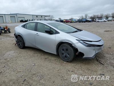 Czwarte zdjęcie samochodu z boku: 2023 TOYOTA PRIUS LE VIN:JTDACAAU1P3001184 - miniatura