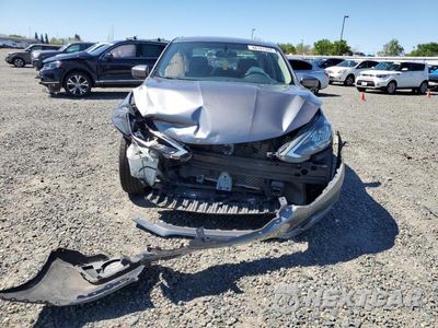 Piąte zdjęcie samochodu w środku: 2019 NISSAN SENTRA S VIN:3N1AB7AP9KY455203 - miniatura