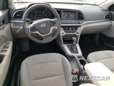 Zdjęcie 8 z 12 samochodu: 2017 HYUNDAI ELANTRA SE VIN:5NPD84LF7HH088075 - miniatura