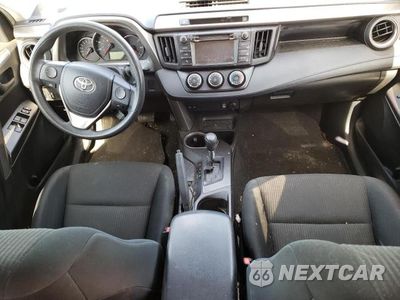 Zdjęcie 8 z 12 samochodu: 2016 TOYOTA RAV4 LE VIN:JTMZFREV6GJ081721 - miniatura