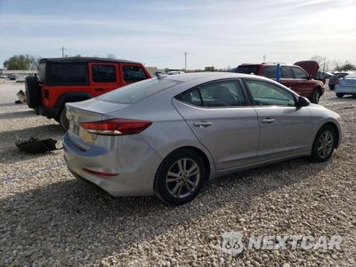 Trzecie zdjęcie samochodu z tyłu: 2017 HYUNDAI ELANTRA SE VIN:5NPD84LF7HH088075 - miniatura