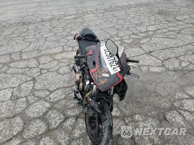 Piąte zdjęcie samochodu w środku: 2020 HONDA CBR500 R VIN:MLHPC6217L5100115 - miniatura