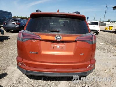 Zdjęcie 6 z 12 samochodu: 2016 TOYOTA RAV4 LE VIN:JTMZFREV6GJ081721 - miniatura