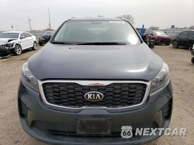 Piąte zdjęcie samochodu w środku: 2019 KIA SORENTO L VIN:5XYPGDA33KG602298 - miniatura