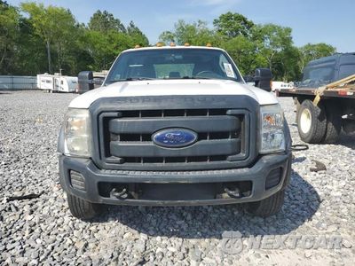Piąte zdjęcie samochodu w środku: 2016 FORD F550 SUPER DUTY VIN:1FD0W5GT5GEC90479 - miniatura
