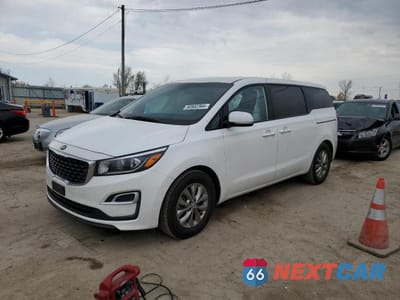 2021 KIA SEDONA LX KNDMB5C1XM6668632 - główne zdjęcie licytacji z USA - miniatura