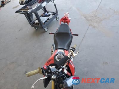 Piąte zdjęcie samochodu w środku: 2020 HONDA GROM 125 VIN:MLHJC7512L5204163 - miniatura