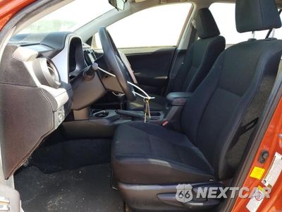 Zdjęcie 7 z 12 samochodu: 2016 TOYOTA RAV4 LE VIN:JTMZFREV6GJ081721 - miniatura