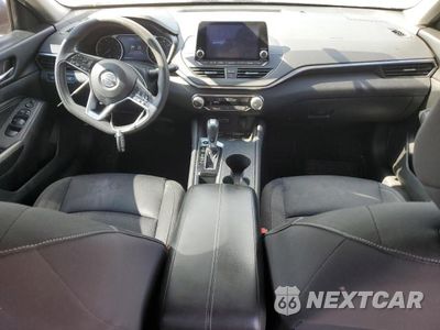 Zdjęcie 8 z 12 samochodu: 2019 NISSAN ALTIMA S VIN:1N4BL4BV3KC139918 - miniatura