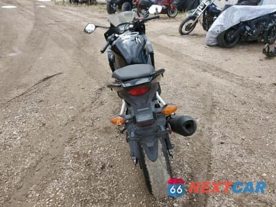 Czwarte zdjęcie samochodu z boku: 2014 HONDA CBR500 R VIN:MLHPC4418E5100435 - miniatura