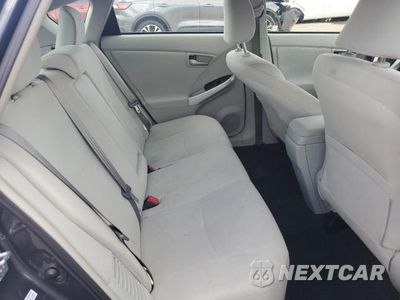 Zdjęcie 10 z 12 samochodu: 2013 TOYOTA PRIUS VIN:JTDKN3DU9D1657355 - miniatura