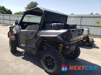 Trzecie zdjęcie samochodu z tyłu: 2020 POLARIS GENERAL 1000 PREMIUM VIN:3NSGAP995LH194698 - miniatura